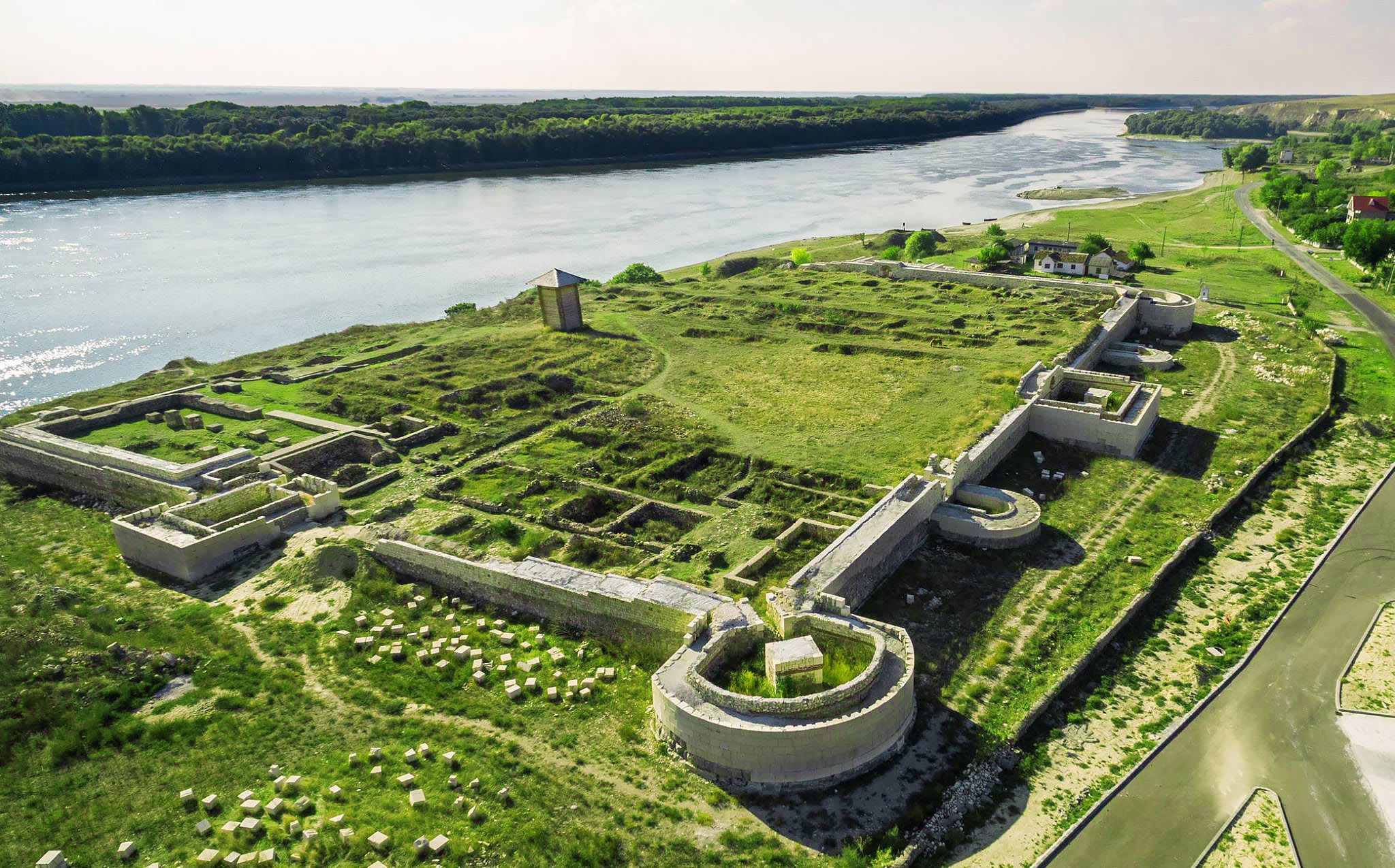 Dobrogea Multiculturală: de la cetăți romane la gusturi tătărești și lipovenești